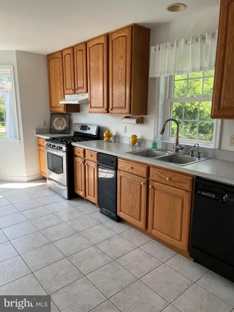$3,590 | 308 Queens Court, Stevensville, MD 21666