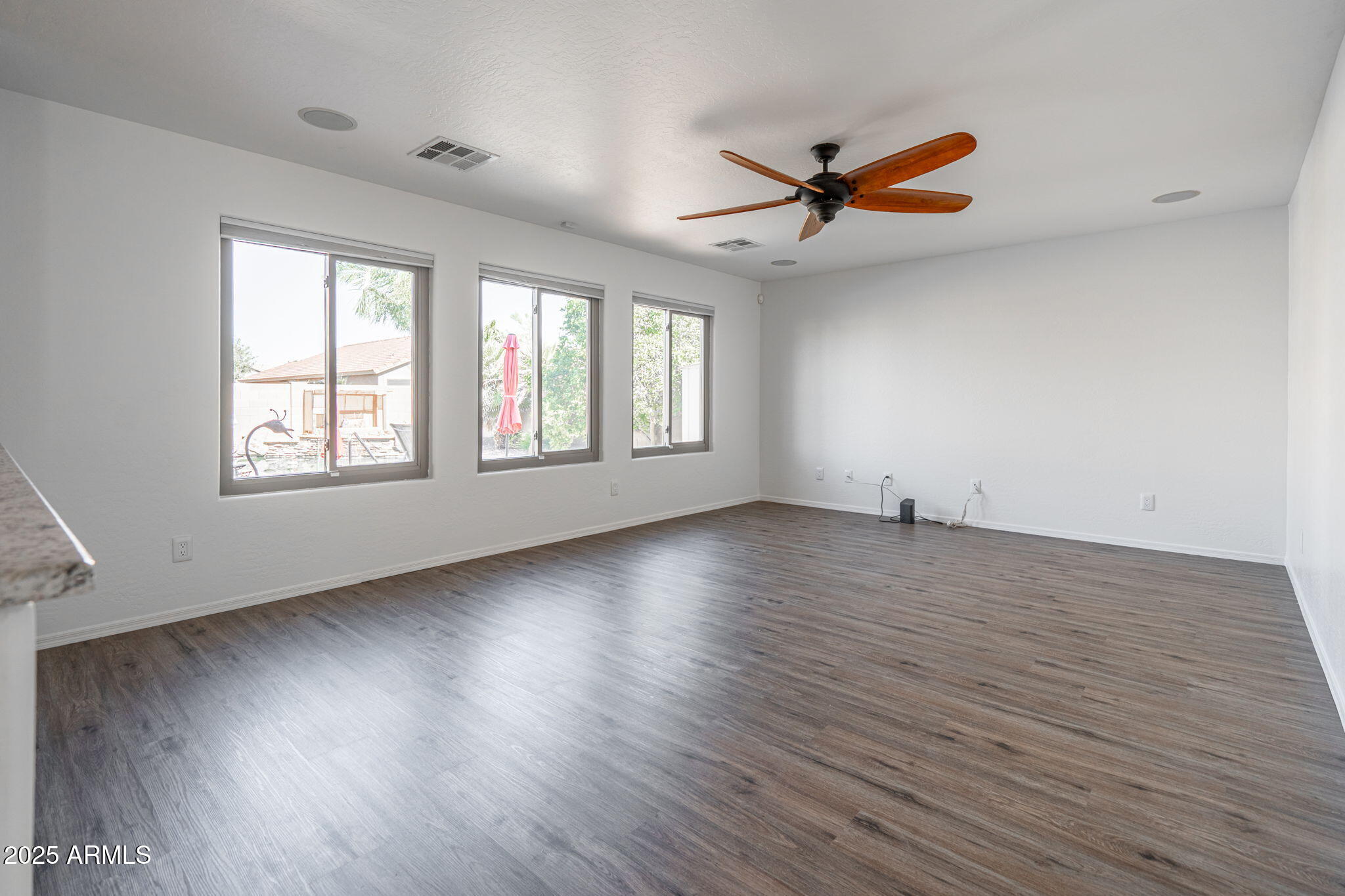1732 East Magnum Road San Tan Valley, AZ 85140 - Photo 8 of 38 Cozy Living Room Retreat