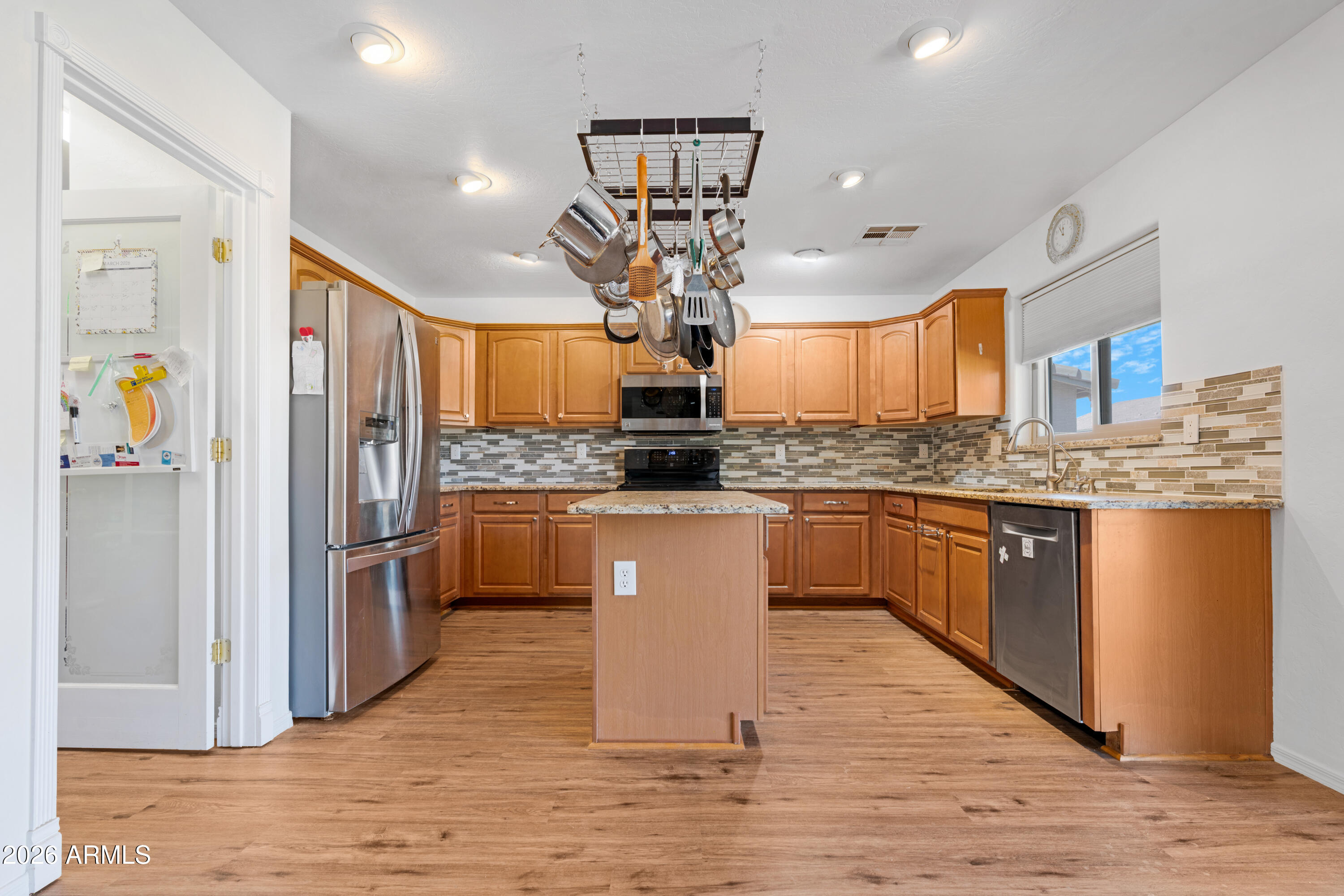 1732 East Magnum Road San Tan Valley, AZ 85140 - Photo 5 of 38 Kitchen 2