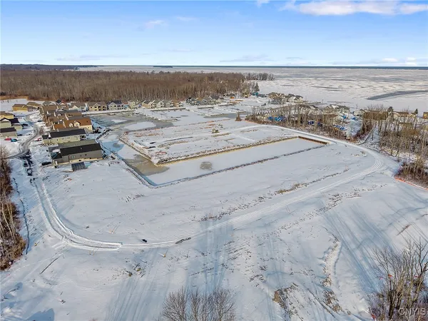 $130,000 | Lot 40 Harbour Town, Bridgeport, NY 13030