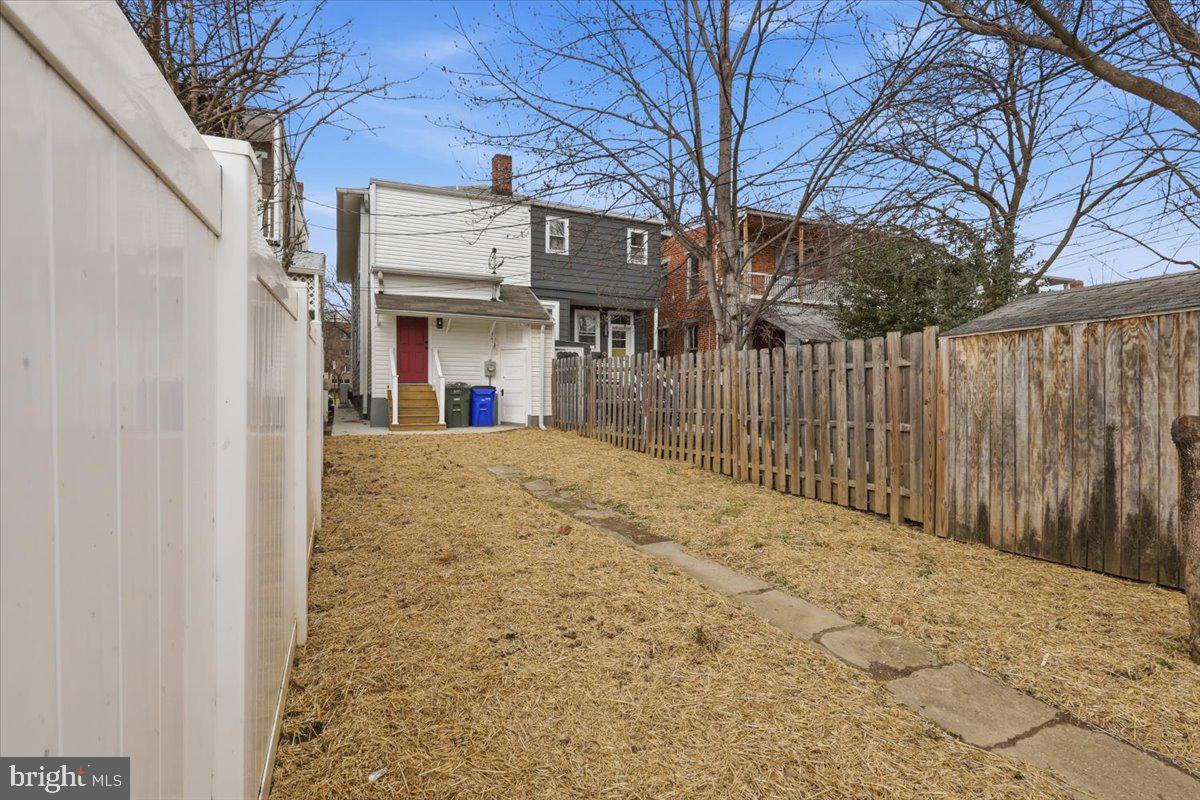 628 Trail Avenue Frederick, MD 21701 - Photo 28 of 37 a view of a white building with a large windows