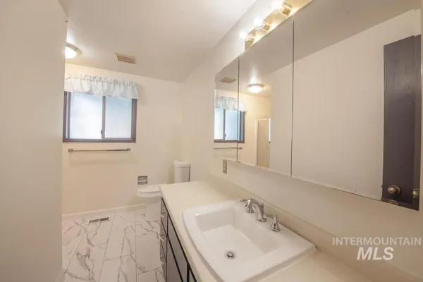 $469,000 | 404 Linden Drive, Lewiston, ID 83501