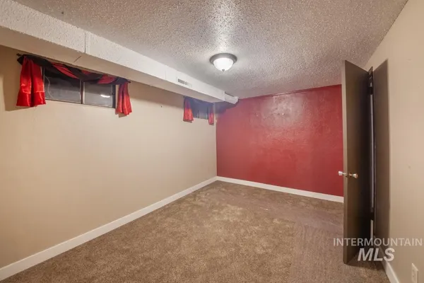 $469,000 | 404 Linden Drive, Lewiston, ID 83501