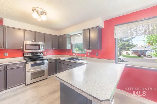 $469,000 | 404 Linden Drive, Lewiston, ID 83501