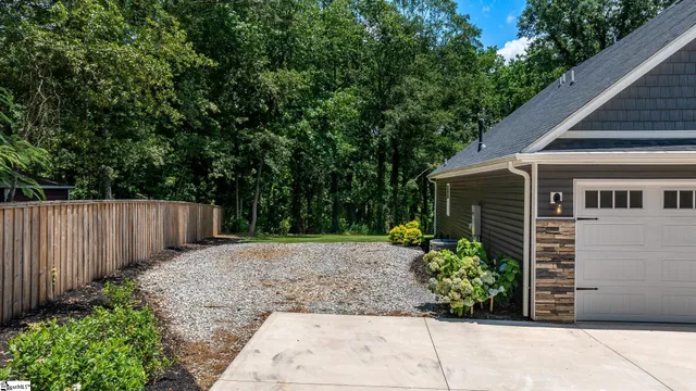 $599,000 | 254 North Suber Road, Greer, SC 29651