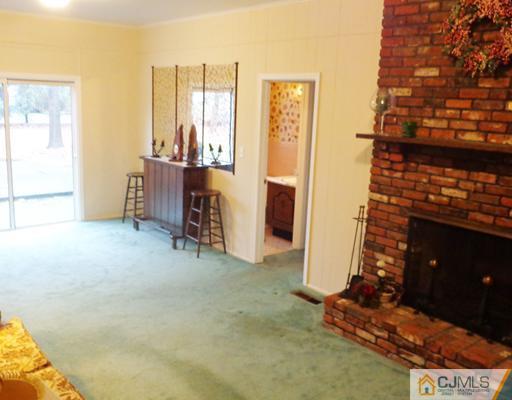 13 Alexander Road East Brunswick, NJ 08816 - Photo 14 of 23 Gallery Image 14