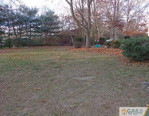 13 Alexander Road East Brunswick, NJ 08816 - Photo 23 of 23 Gallery Image 23
