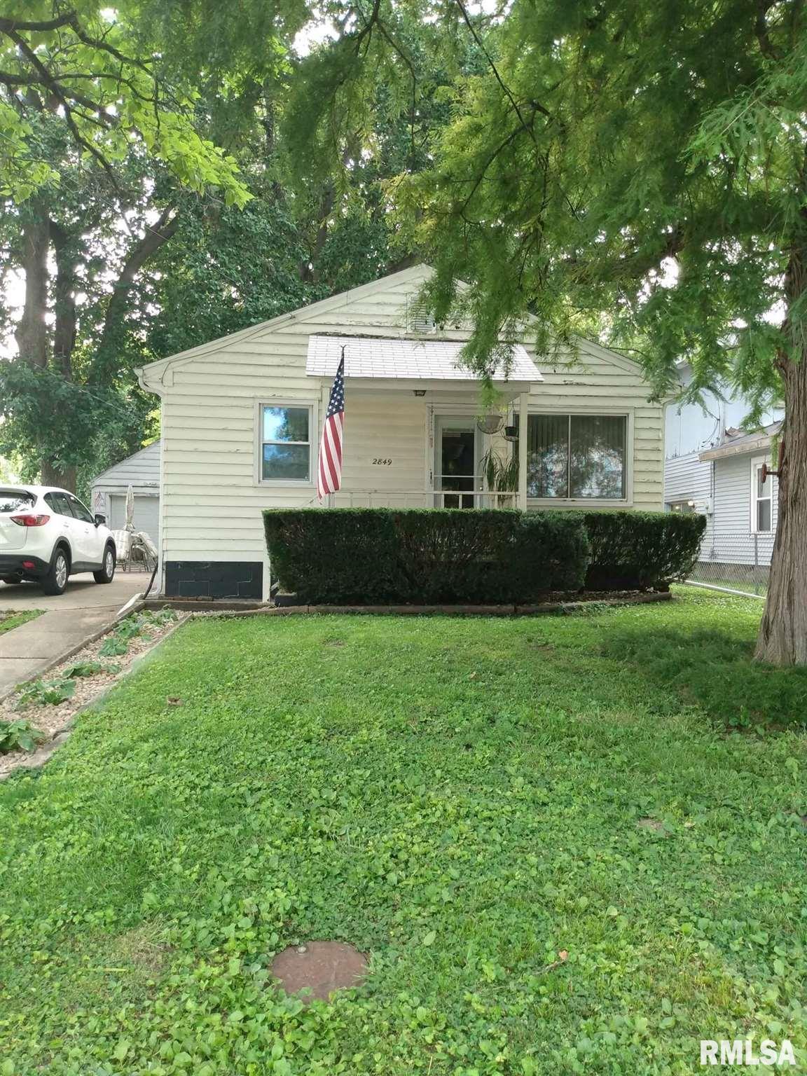 2849 South 15th Street Springfield, IL 62703 - Photo 1 of 19