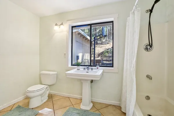 $549,950 | 2737 Birch Avenue, Camino, CA 95709