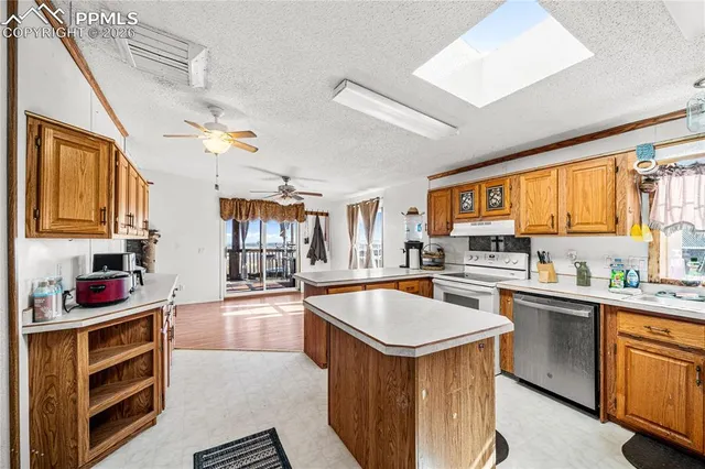 $325,000 | 8435 Savage Road, Beulah, CO 81023