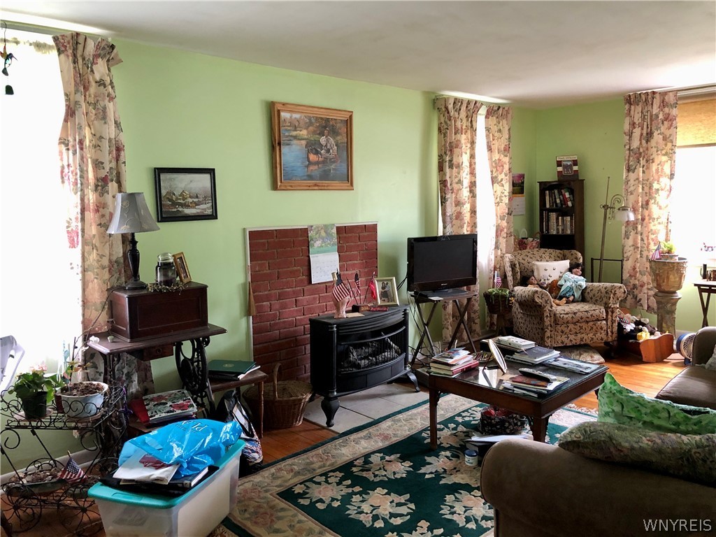 1825 Perry Road Leicester, NY 14481 - Photo 11 of 29 Living Area