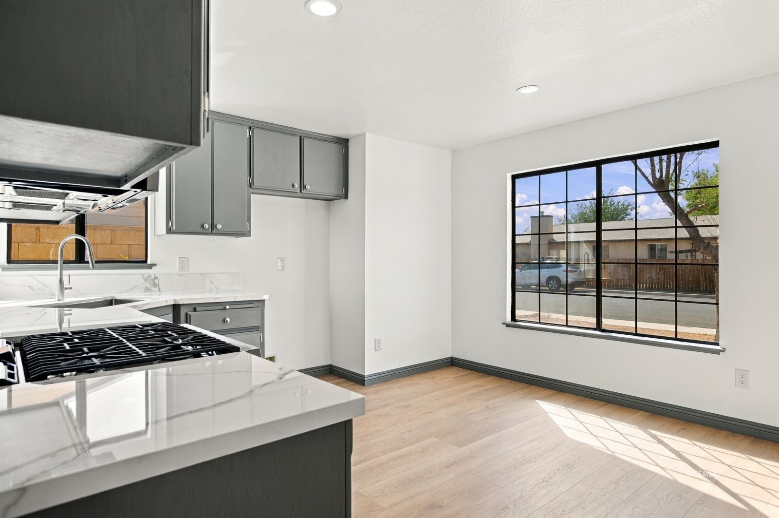 612 South Gordon Street Ridgecrest, CA 93555 - Photo 6 of 34 Gallery Image 6