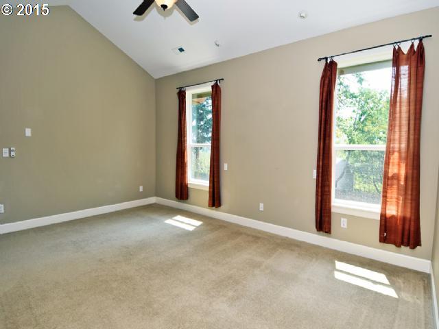856 Northwest Angel Heights Road Stevenson, WA 98648 - Photo 11 of 16 Media Room