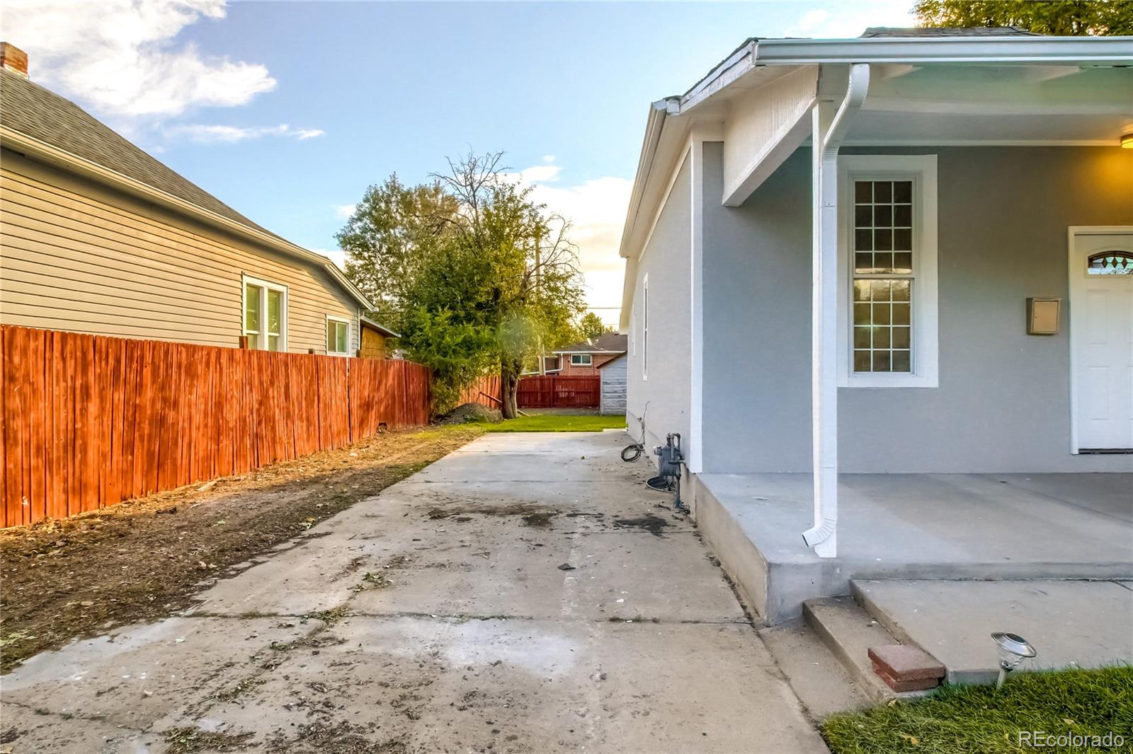 100 Stuart Street Denver, CO 80219 - Photo 5 of 29 Gallery Image 5