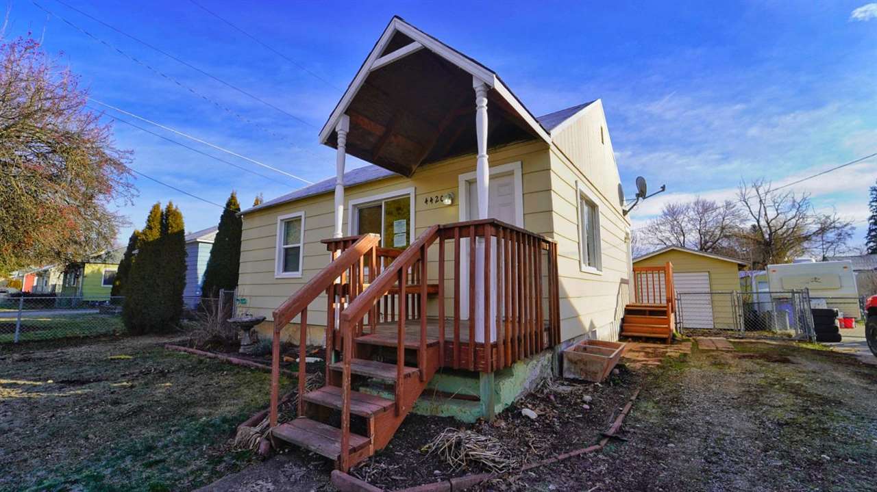 4420 North Best Road Spokane Valley, WA 99216 - Photo 2 of 20