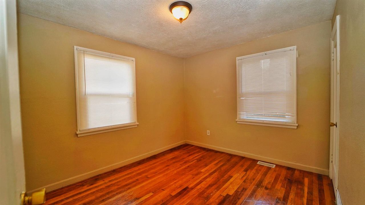 4420 North Best Road Spokane Valley, WA 99216 - Photo 5 of 20