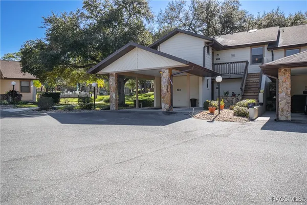 $165,000 | 240 East Glassboro Court, Unit 4A, Hernando, FL 34442