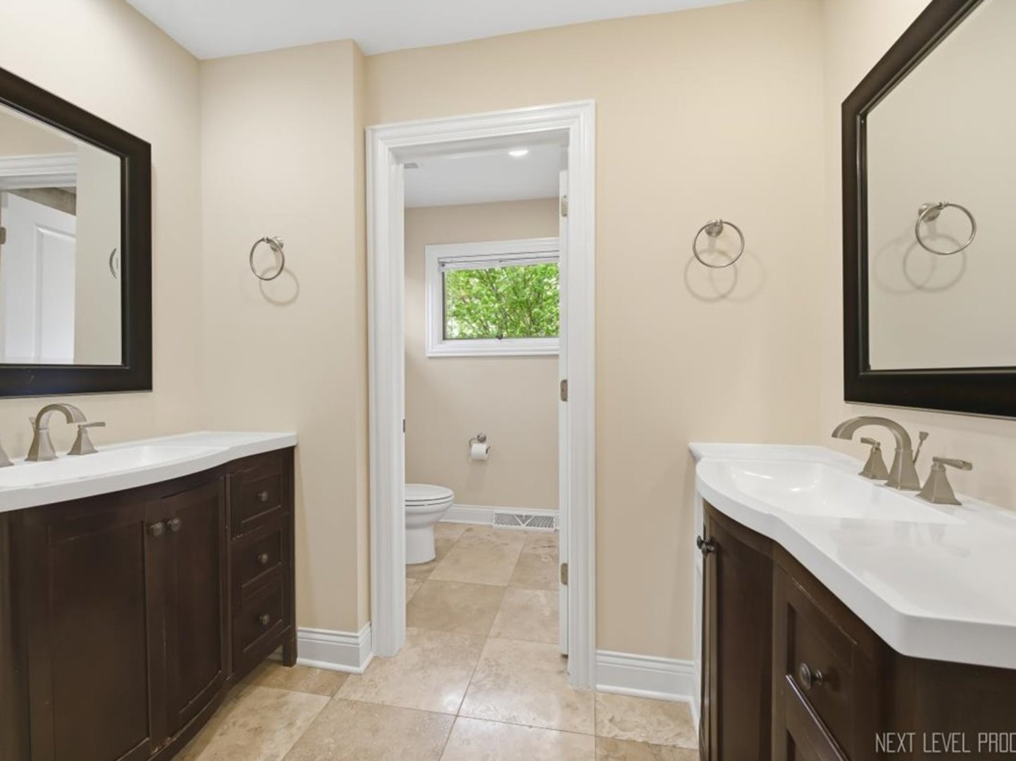 1000 Crest Street Wheaton, IL 60189 - Photo 21 of 35