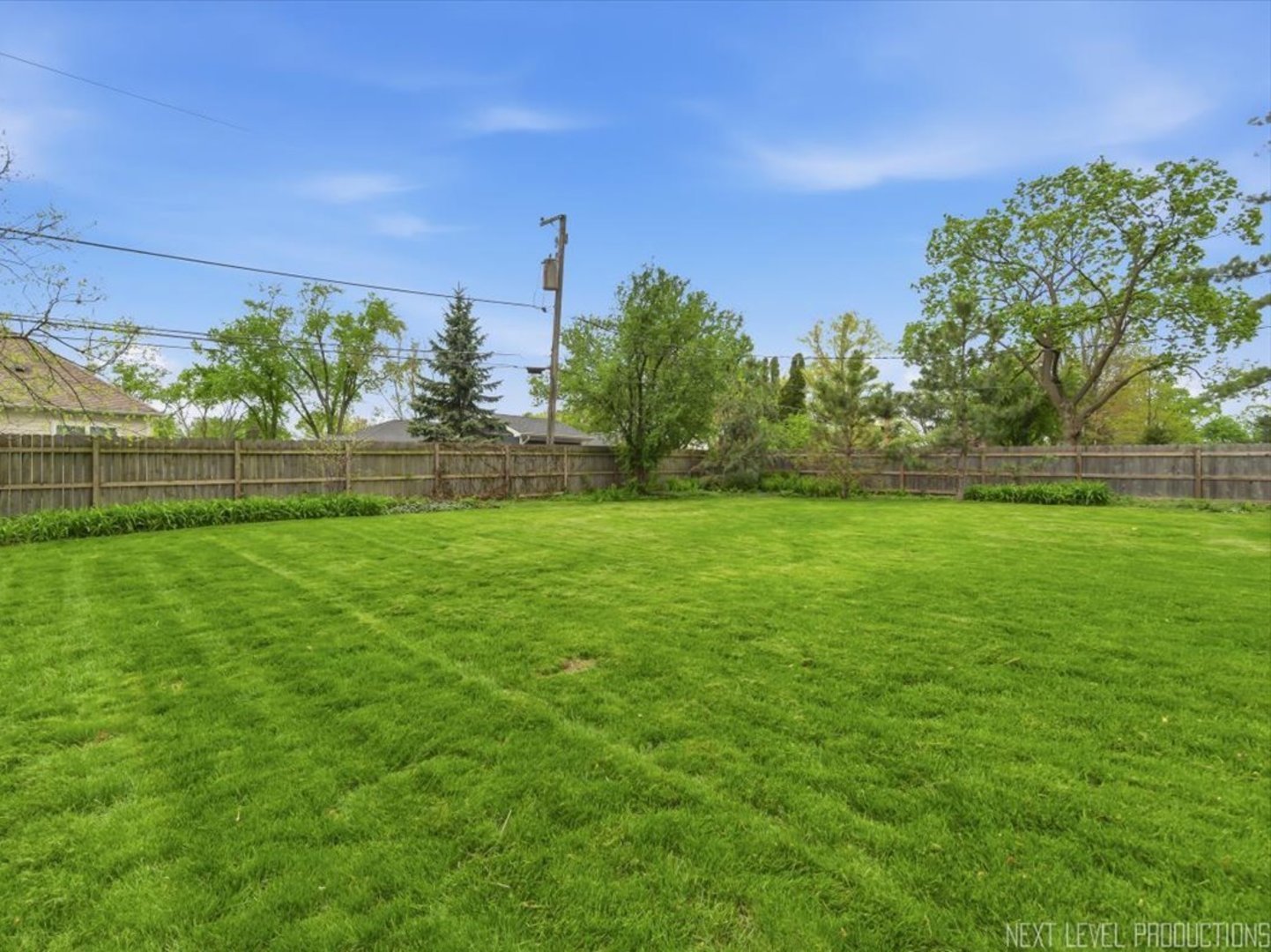 1000 Crest Street Wheaton, IL 60189 - Photo 33 of 35