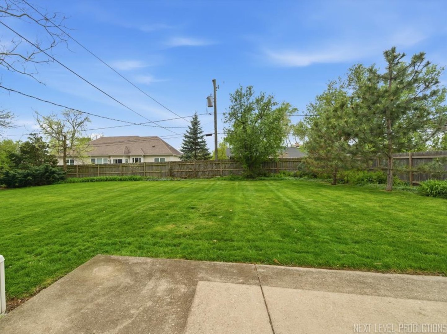 1000 Crest Street Wheaton, IL 60189 - Photo 34 of 35