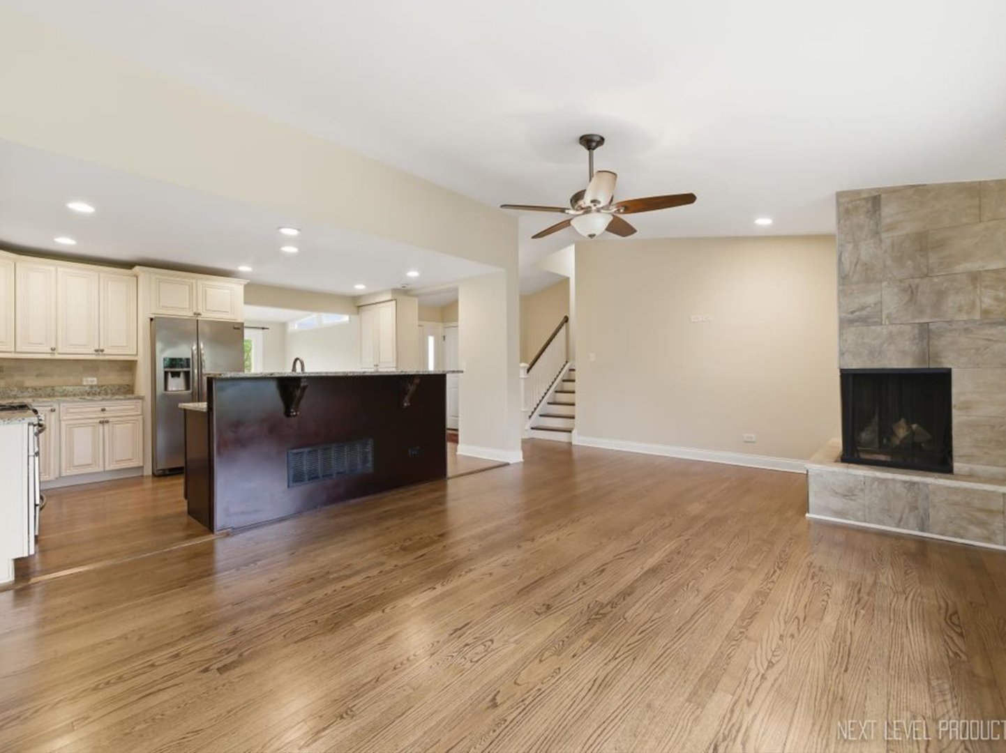 1000 Crest Street Wheaton, IL 60189 - Photo 8 of 35