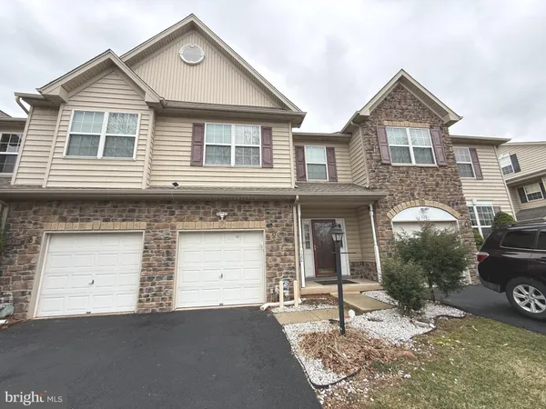 $3,100 | 122 Providence Lane, Lansdale, PA 19446