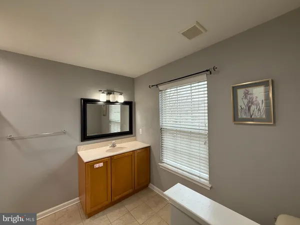 $3,100 | 122 Providence Lane, Lansdale, PA 19446