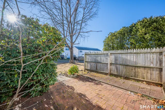 $274,900 | 2 Butternut Drive, Unit 2, Glastonbury, CT 06033