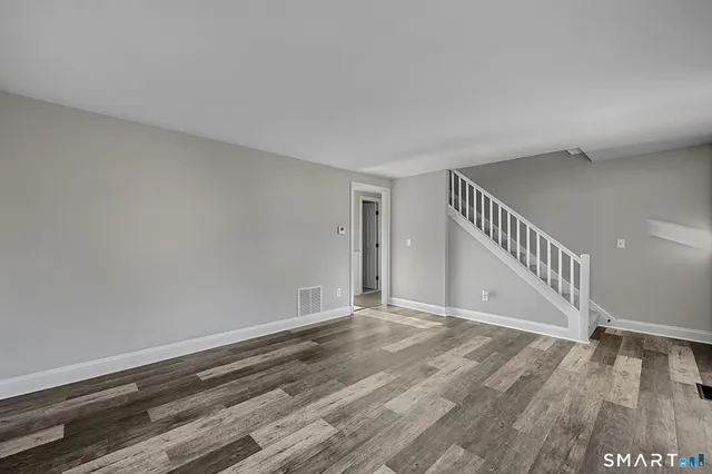 $274,900 | 2 Butternut Drive, Unit 2, Glastonbury, CT 06033