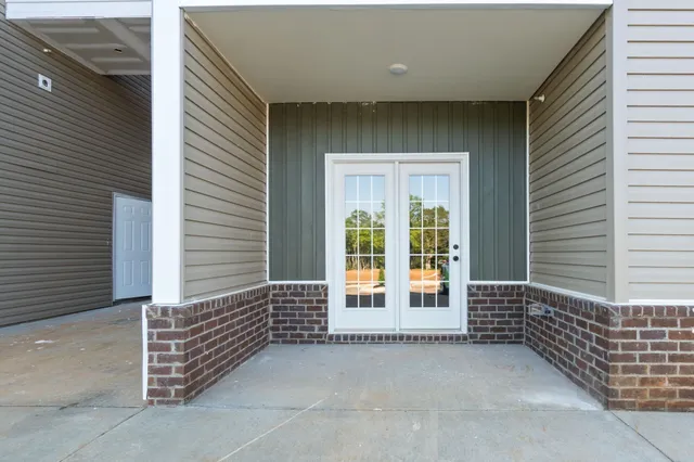 $1,245 | 229 East Johnson Circle, Unit A311, Clarksville, TN 37040