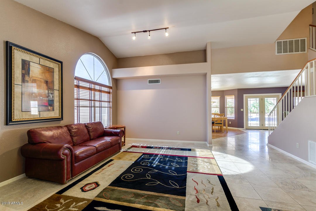 2820 East Calavar Road Phoenix, AZ 85032 - Photo 8 of 48 08-Calavar