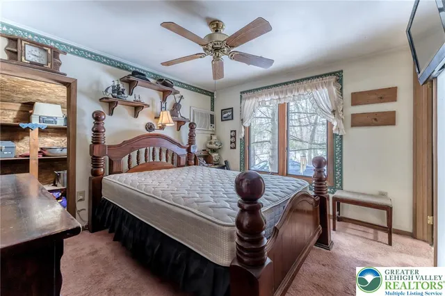 $284,900 | 415 White Oak Road, Lehighton, PA 18235