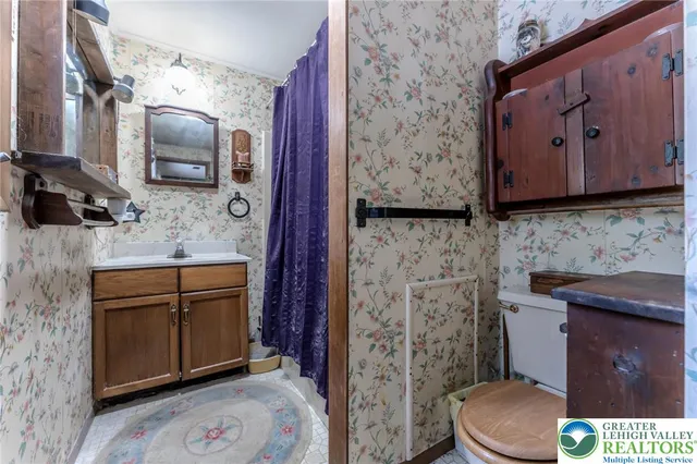 $284,900 | 415 White Oak Road, Lehighton, PA 18235