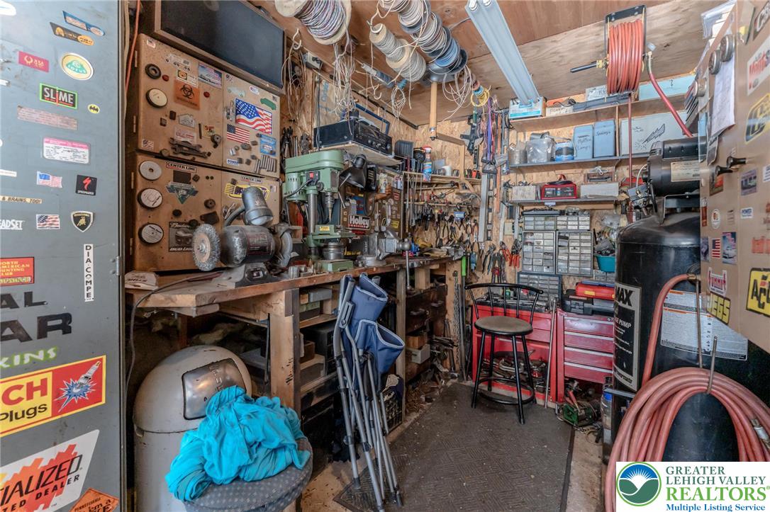 415 White Oak Road Lehighton, PA 18235 - Photo 37 of 50