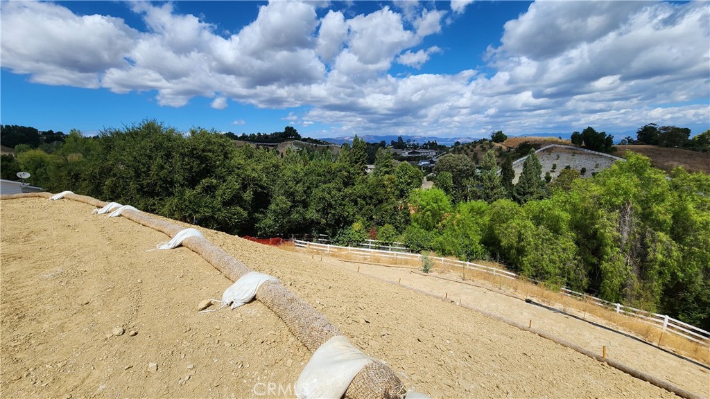5360 Whitman Road Hidden Hills, CA 91302 - Photo 8 of 11 a view of a backyard of the house