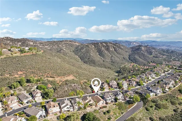 $1,100,000 | 2183 View Crest Glen, Escondido, CA 92026