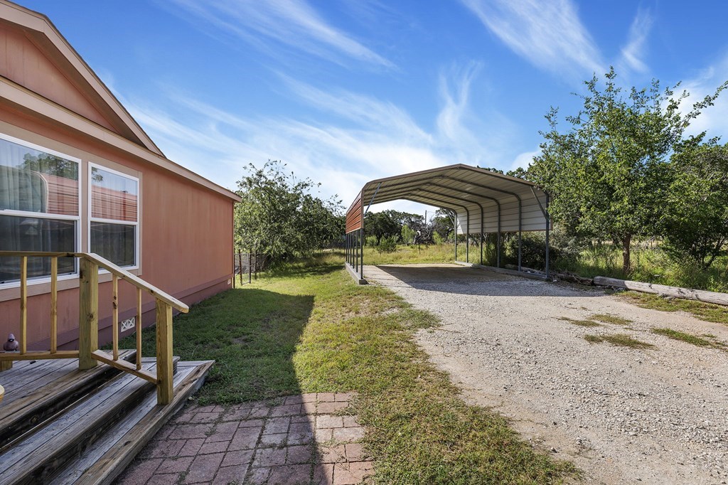 349 North Vine Street Kerrville, TX 78028 - Photo 38 of 39