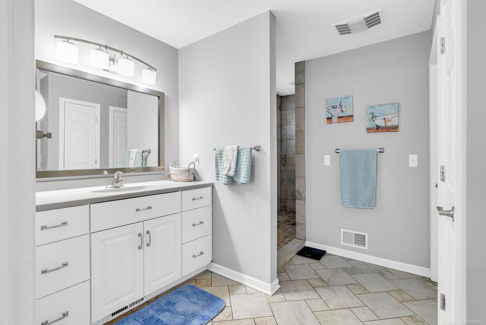 8383 Lakeshore Road Lexington, MI 48450 - Photo 23 of 79 Gallery Image 23