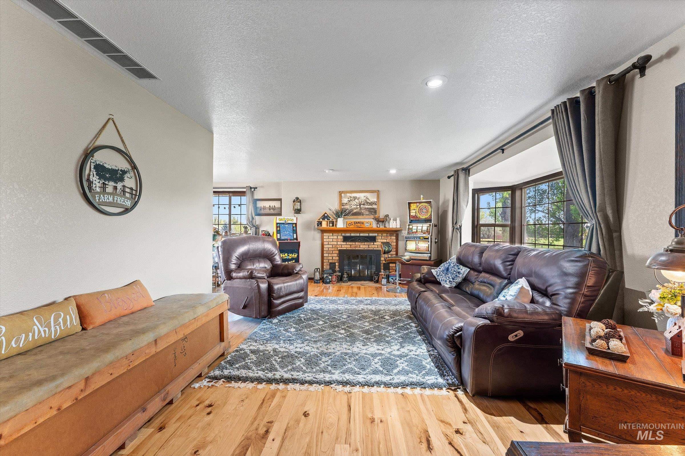 1440 North Meridian Road Eagle, ID 83616 - Photo 4 of 50