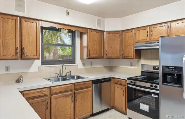 $599,000 | 2345 Lanyon Drive, Longmont, CO 80503