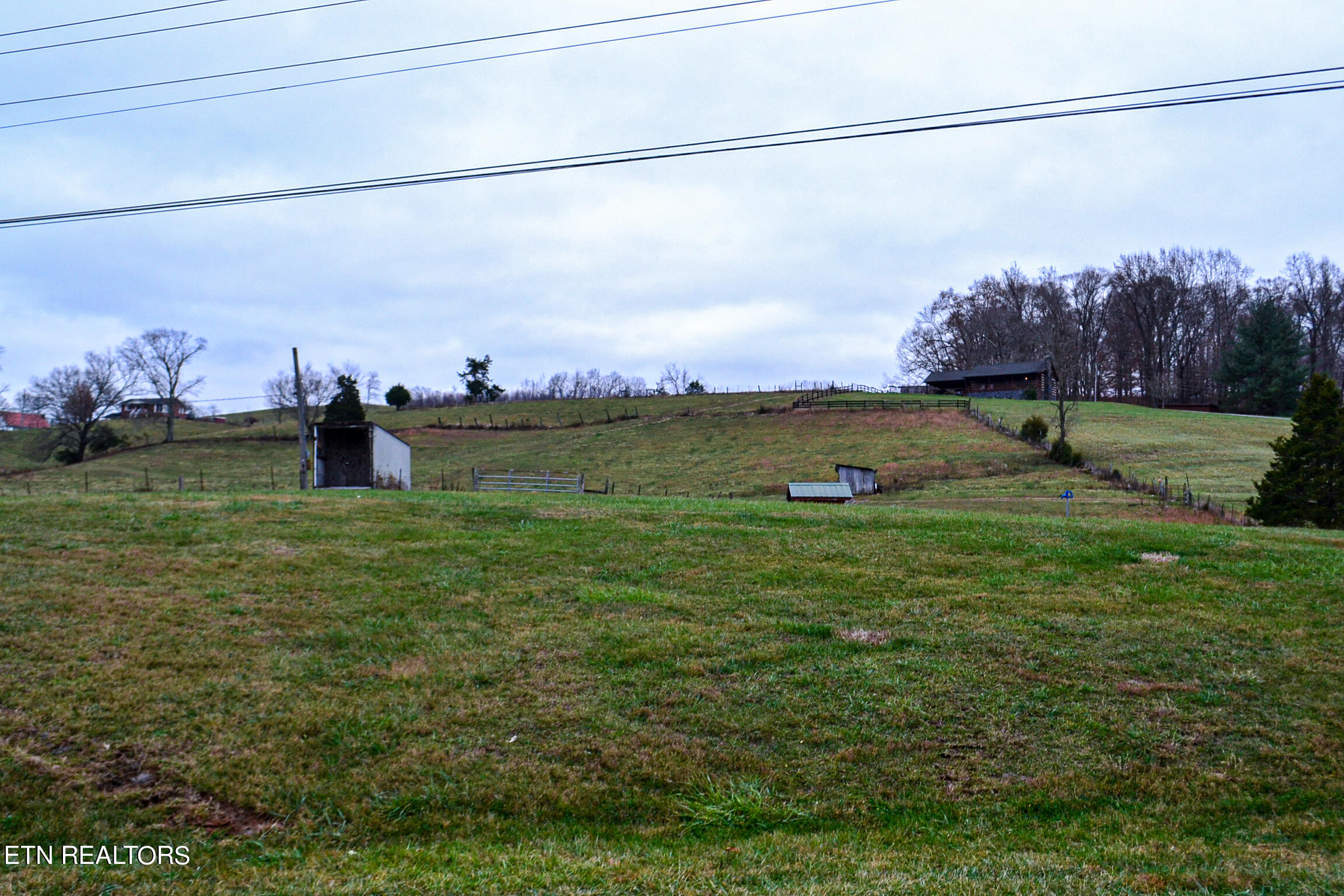 4156 Dr Thomas Walker Road, Rose Hill, VA 24281 Compass