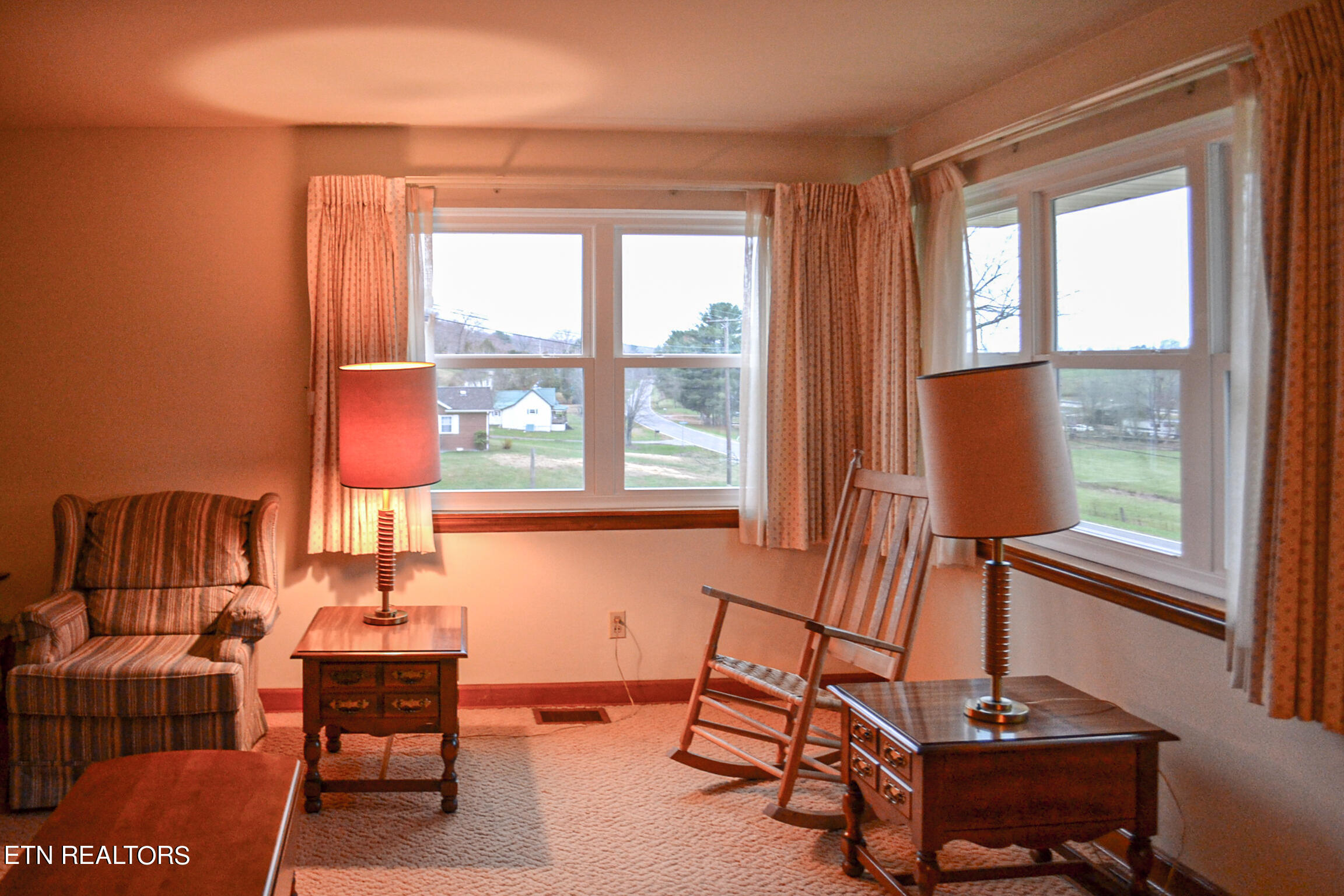 4156 Dr Thomas Walker Road Rose Hill, VA 24281 - Photo 15 of 49 14