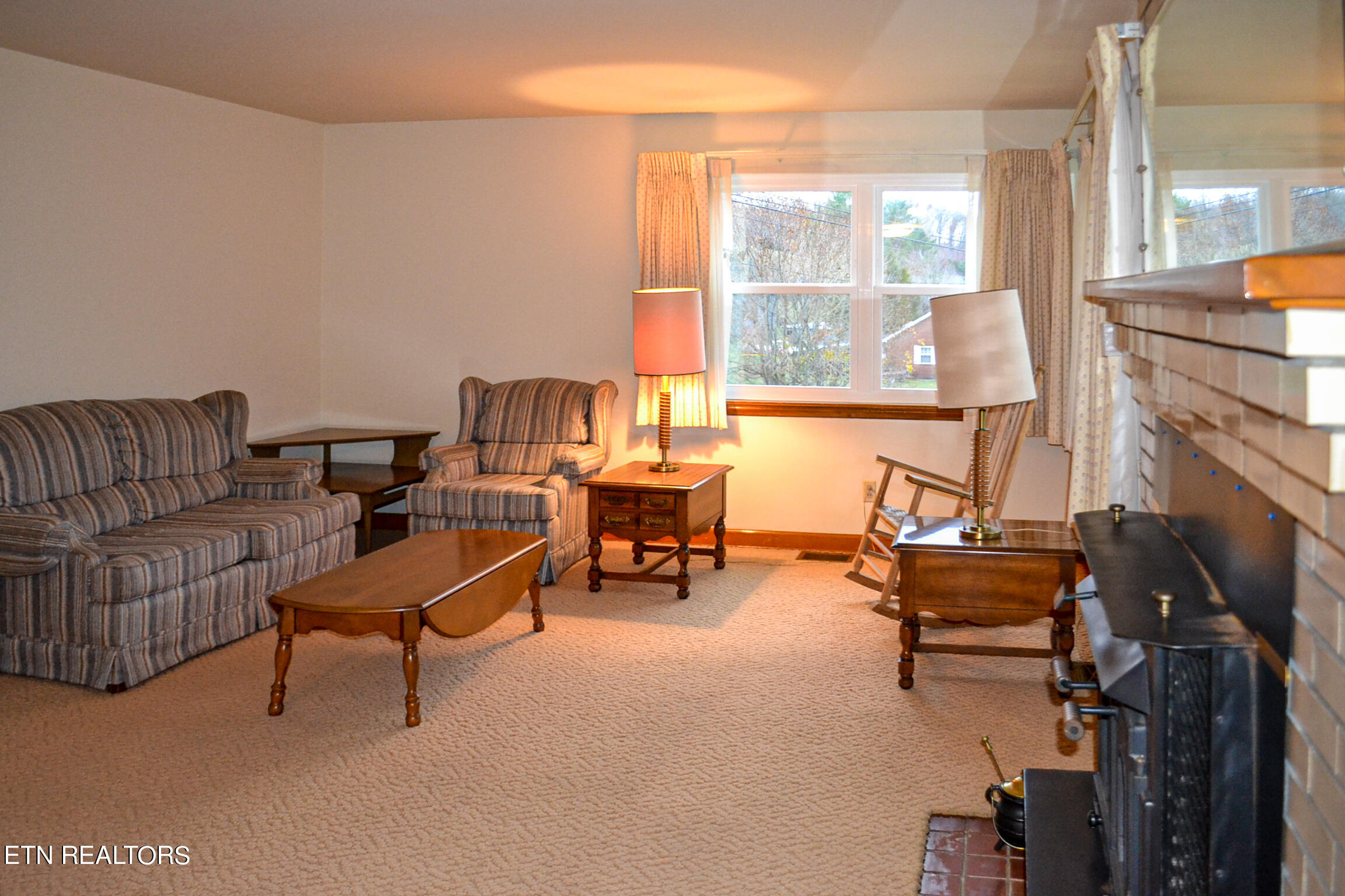 4156 Dr Thomas Walker Road Rose Hill, VA 24281 - Photo 17 of 49 16