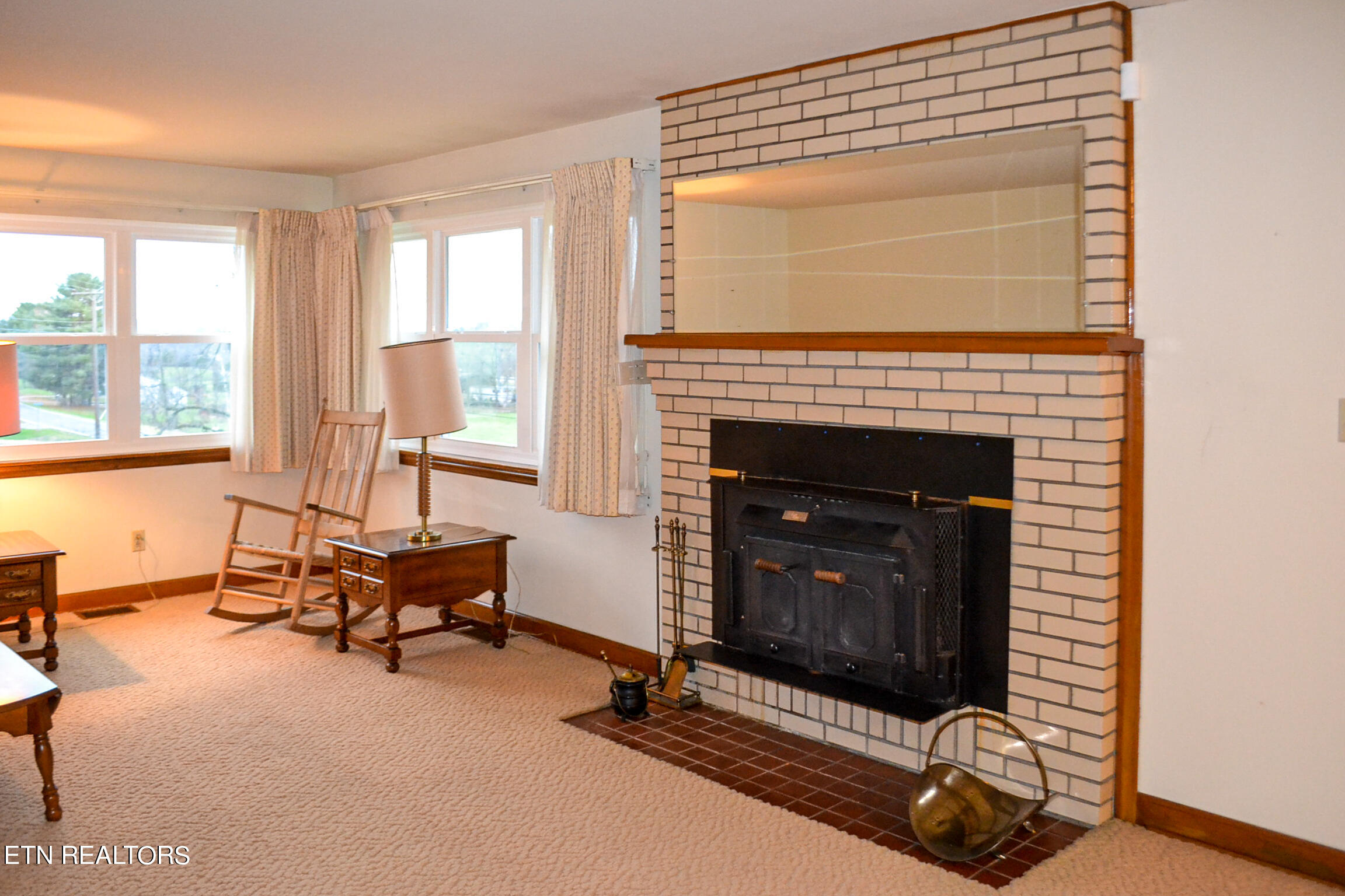 4156 Dr Thomas Walker Road Rose Hill, VA 24281 - Photo 18 of 49 17