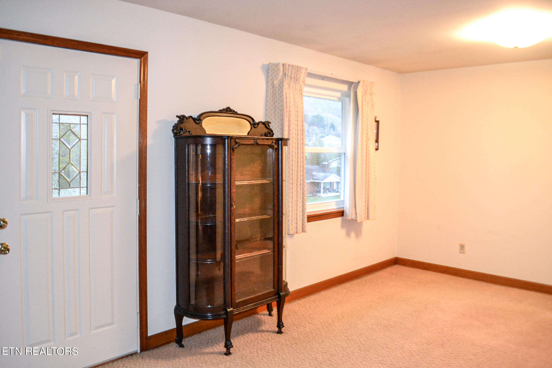 4156 Dr Thomas Walker Road Rose Hill, VA 24281 - Photo 19 of 49 18