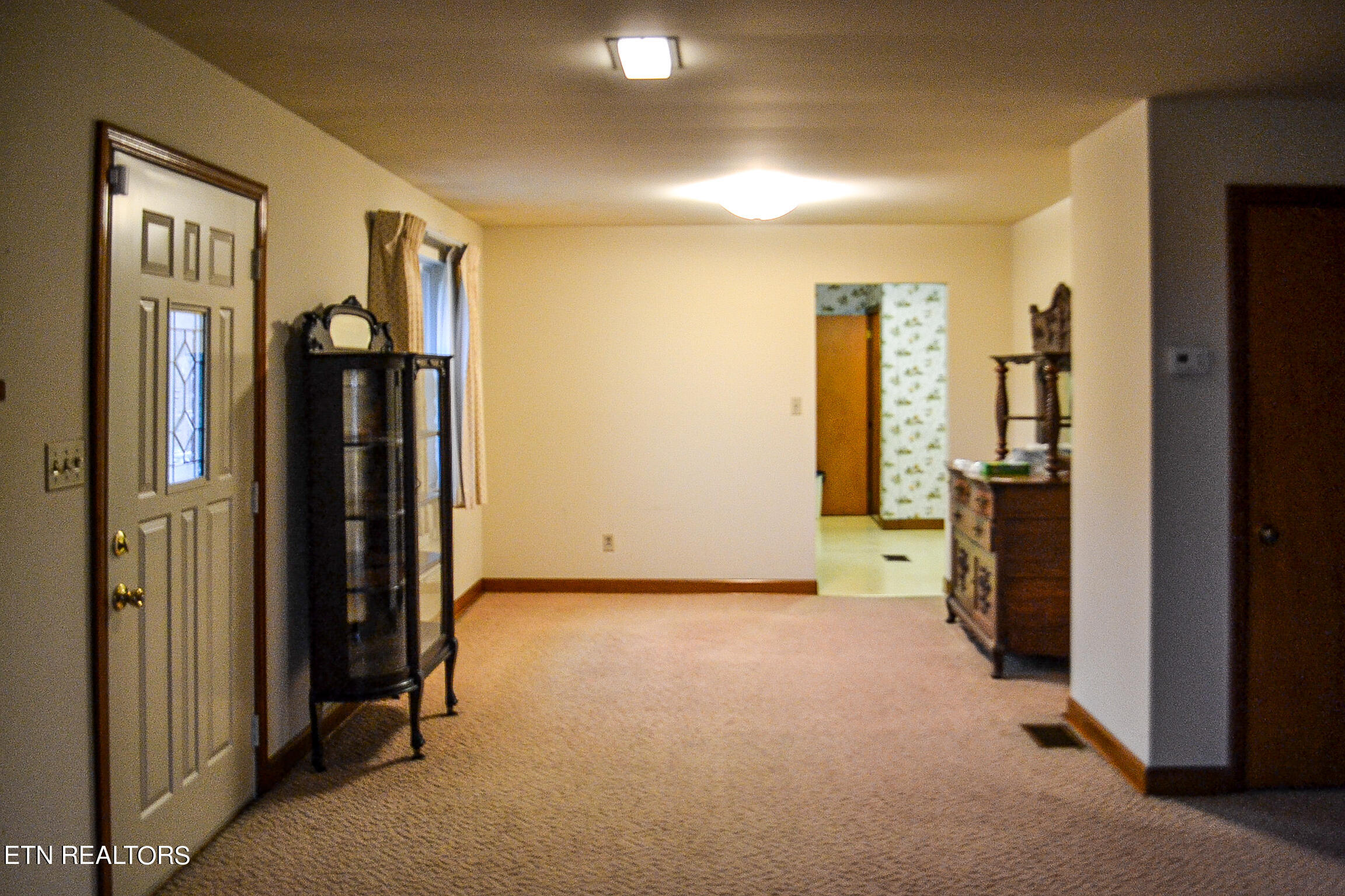 4156 Dr Thomas Walker Road Rose Hill, VA 24281 - Photo 21 of 49 20