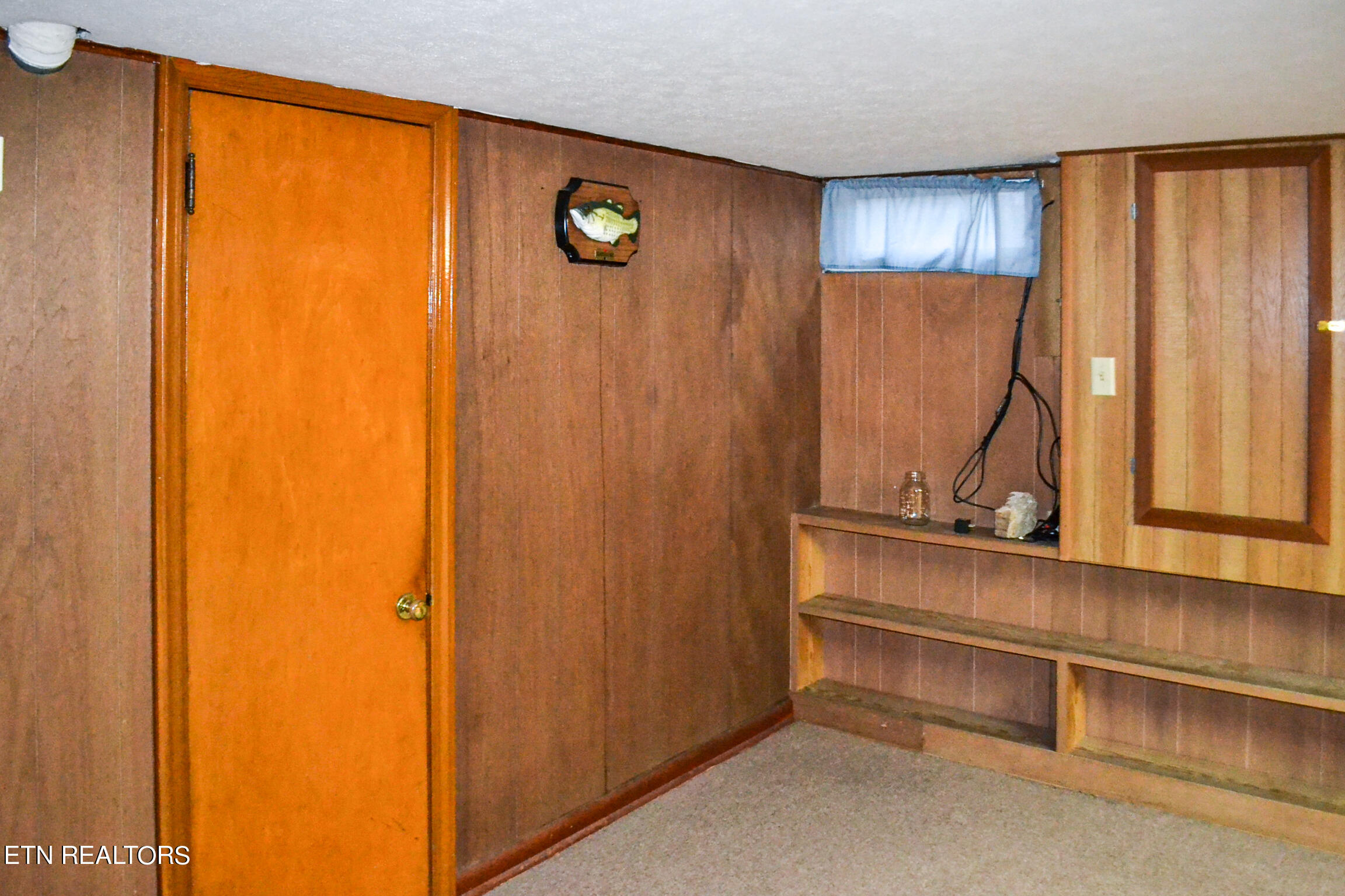 4156 Dr Thomas Walker Road Rose Hill, VA 24281 - Photo 23 of 49 41