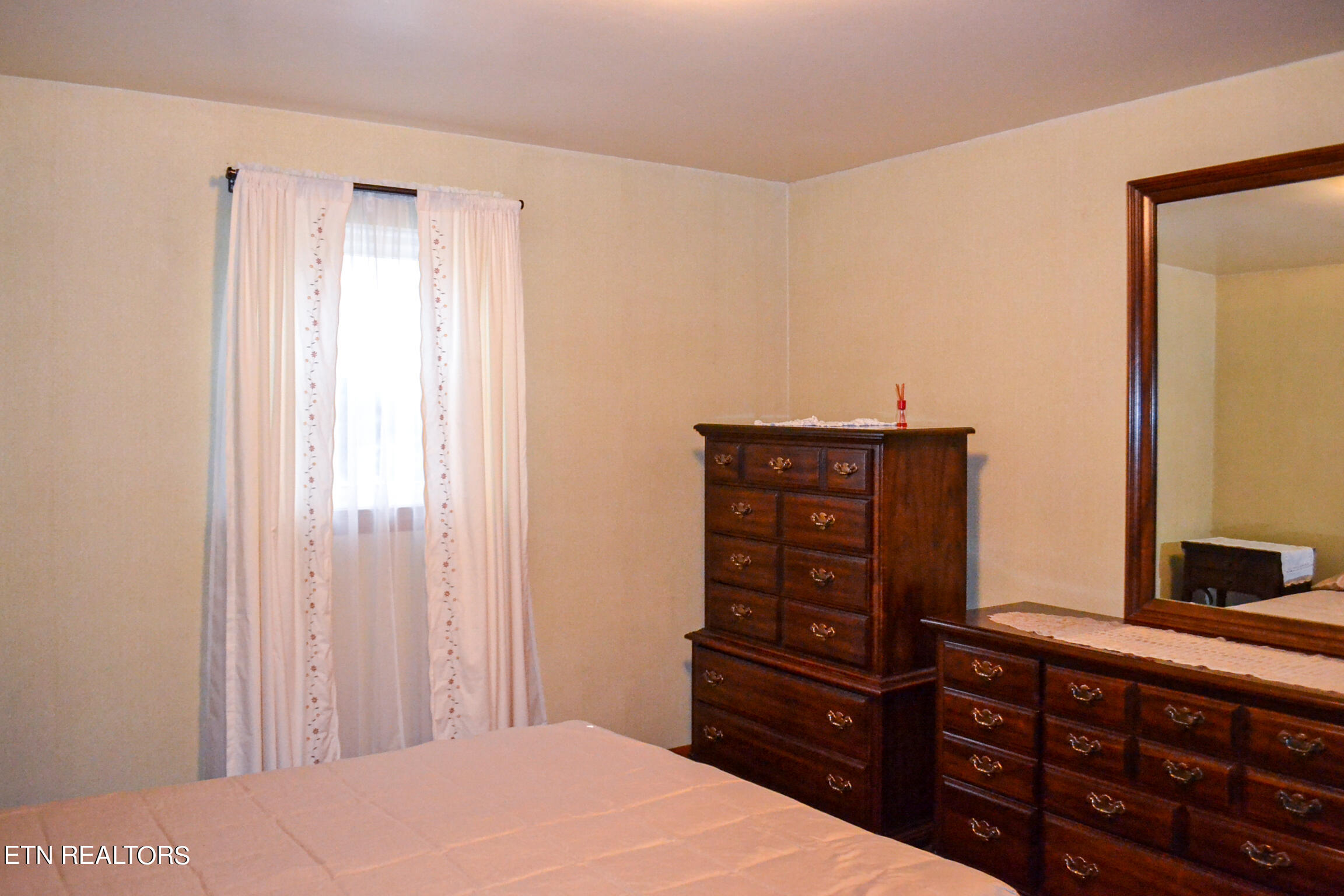 4156 Dr Thomas Walker Road Rose Hill, VA 24281 - Photo 26 of 49 24