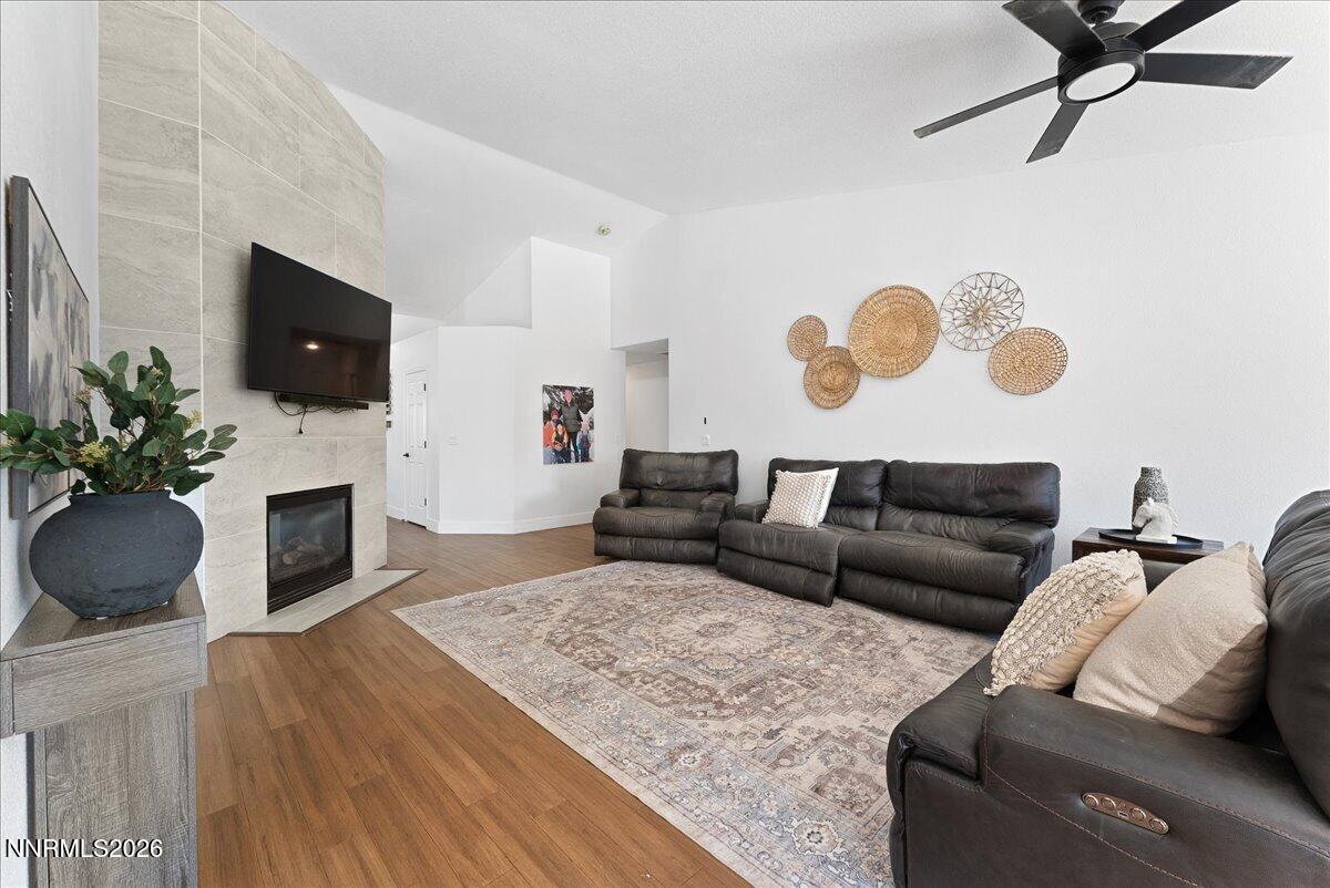 2400 Pileus Road Spanish Springs, NV 89441 - Photo 5 of 30 08-2400 Pileus Road Spanish Springs NV 8