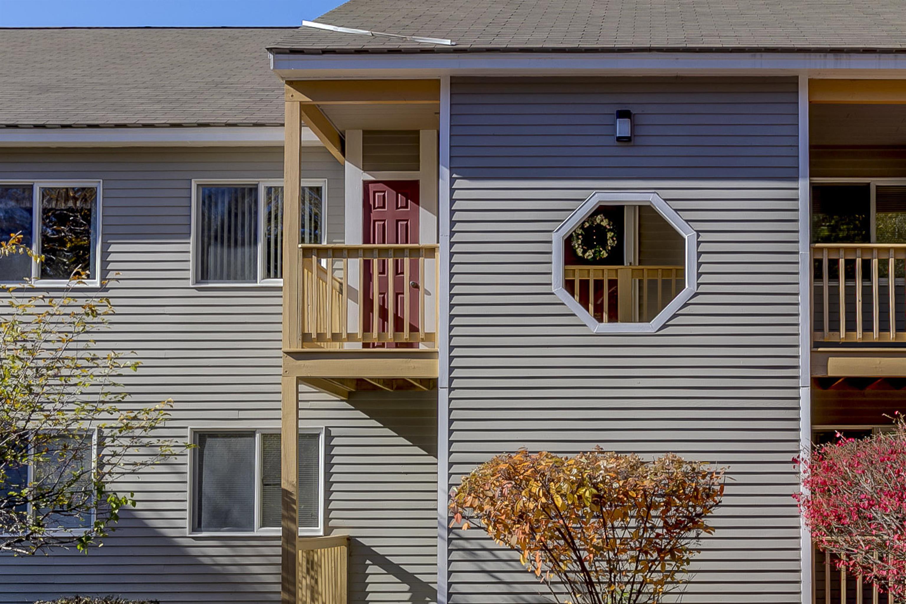 22 Northbrook Circle, Unit 7 North Conway, NH 03860 - Photo 1 of 38